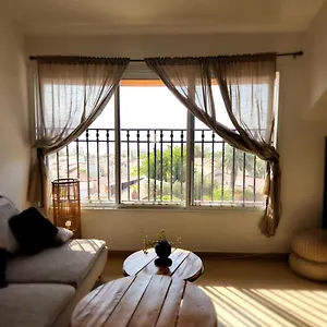  דירה לוויס פלייס 5/2